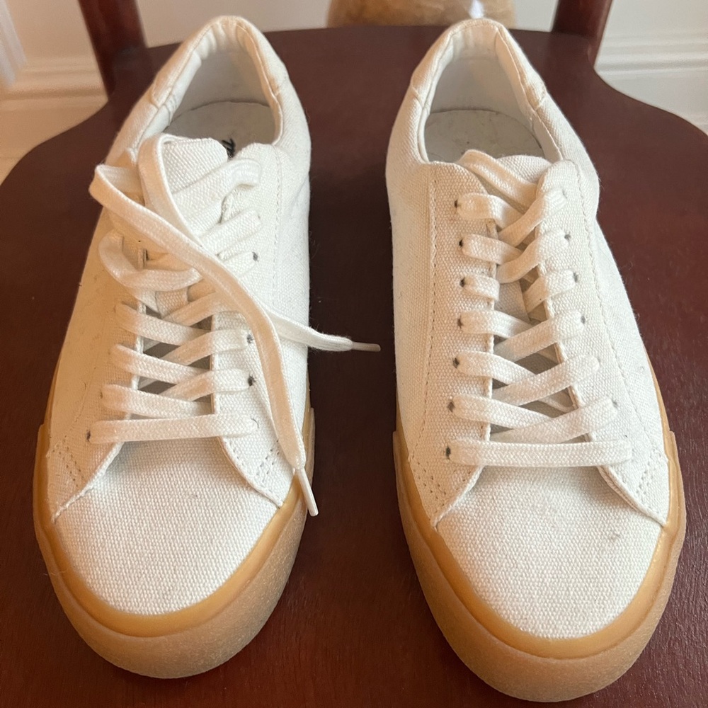 Madewell Sidewalk Low-Top Sneakers in Canvas - Size 6M - White - NEW